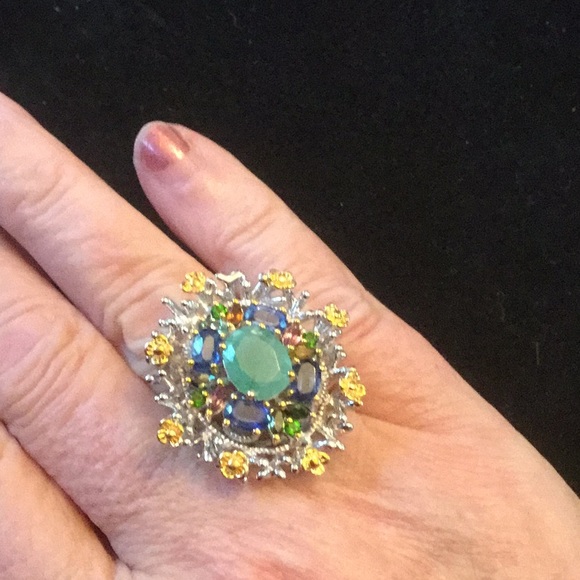 Fabulous Genuine Emerald, Tourmalines & Kyanite Ring - Picture 4 of 9